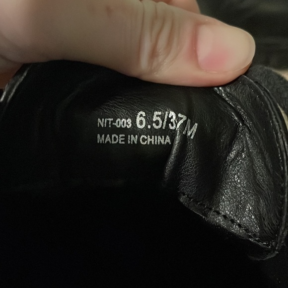 Leather ankle boots with small heel - Picture 6 of 7